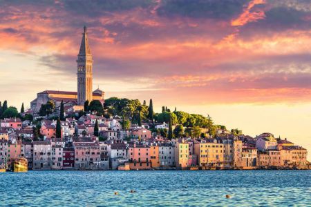 rovinj_shutterstock_715127101.jpg